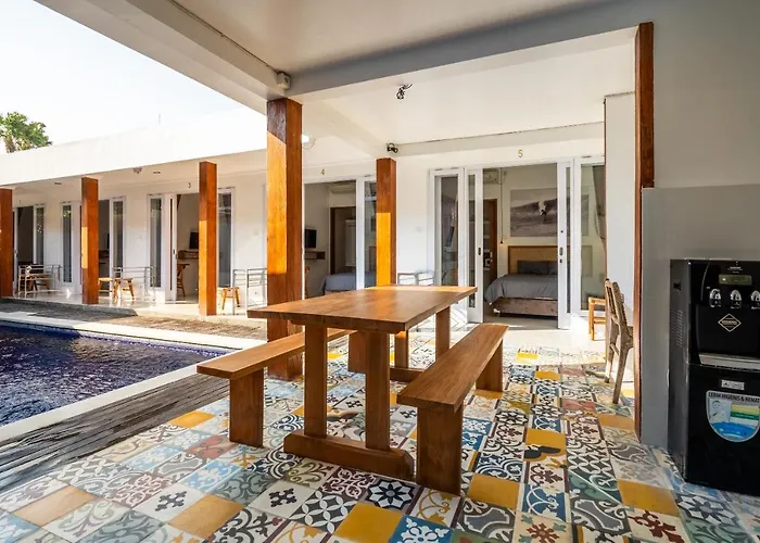 Lumturi House - Centrally Located Guest house 3*