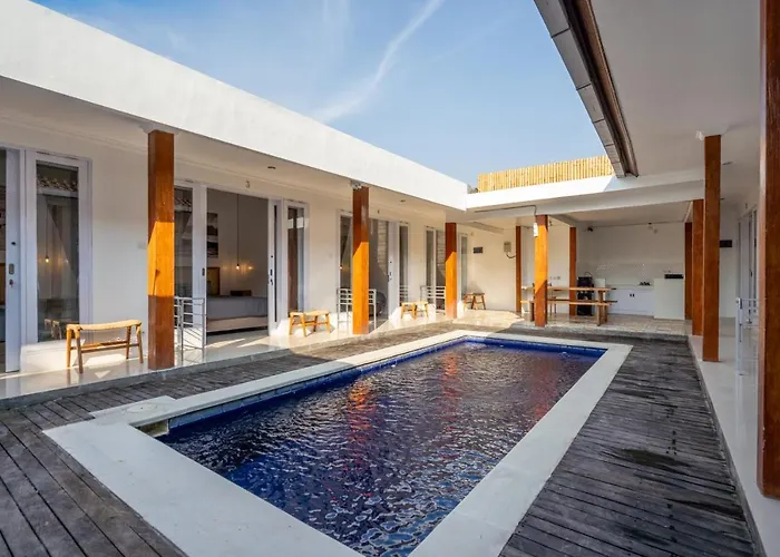 Lumturi House - Centrally Located 3* Seminyak (Bali)